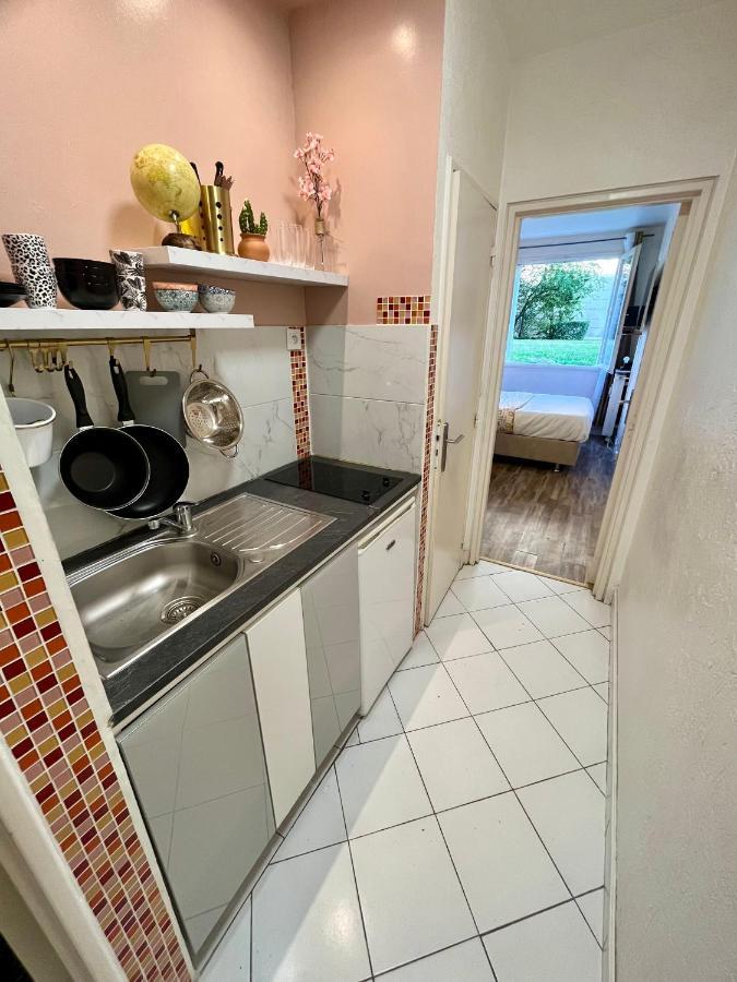 Studio Situe A 5 Min Du Chateau De Versailles Et Stationnement Gratuit Zewnętrze zdjęcie